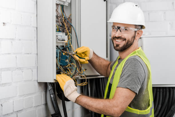 Best Ceiling Fan Installation Electrician  in Lynnwood, WA